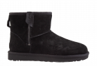 UGG Classic Mini Bailey Zip Black laars