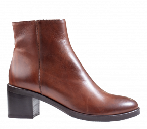 Chantal Daniëlle 2541 cognac enkellaarsje