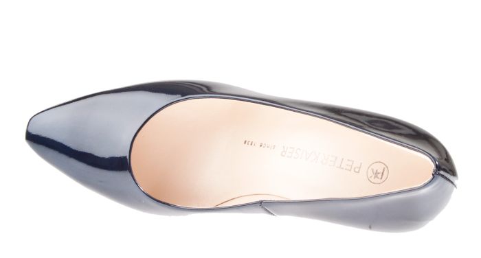 Peter Kaiser Tosca blauw lak pump.